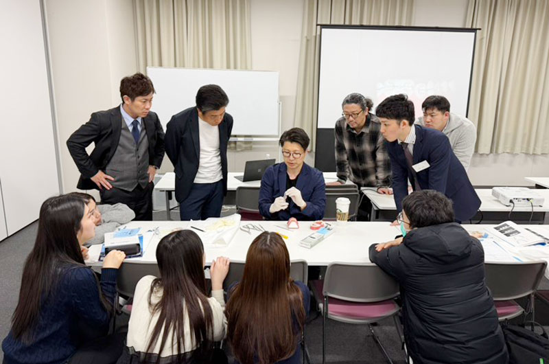 "明日から使える"小児矯正のハンズオンセミナー写真01